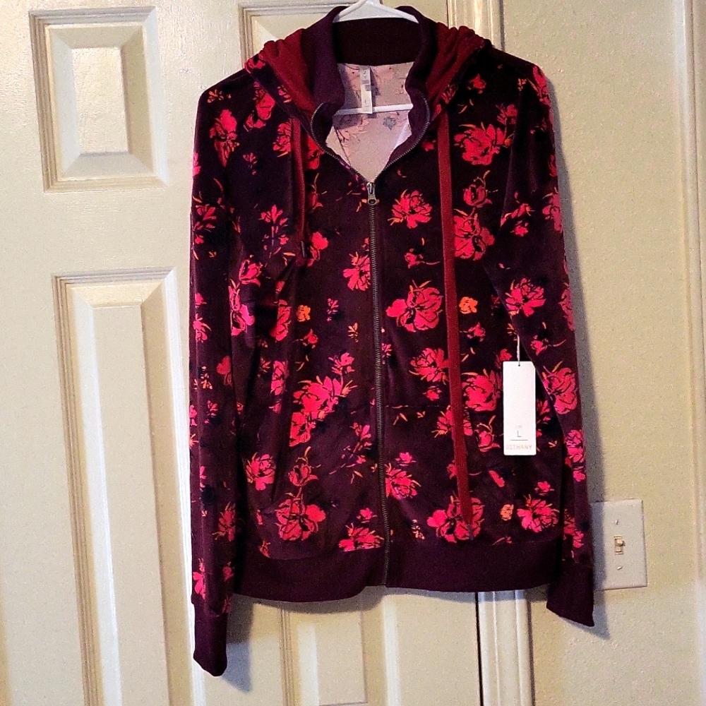 Zip jacket floral by Cozy